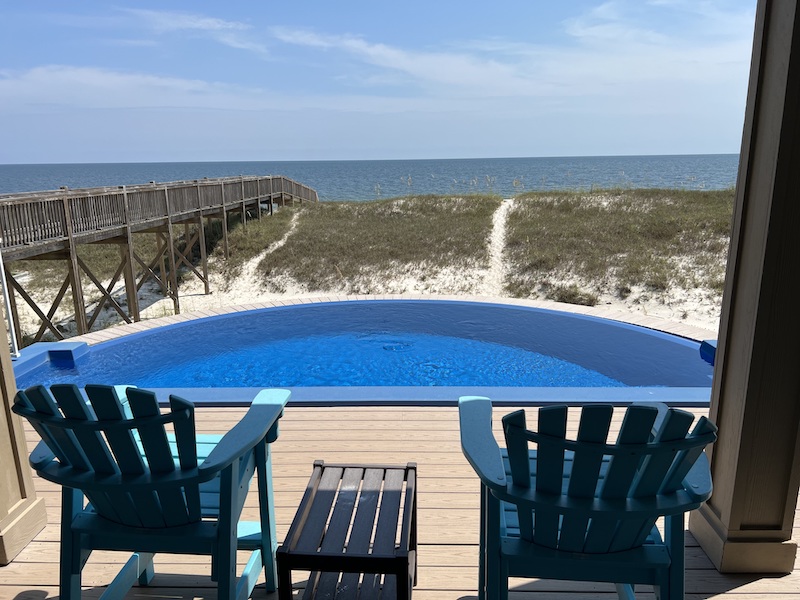 An infinity pool at a Gulf Shores vacation rental